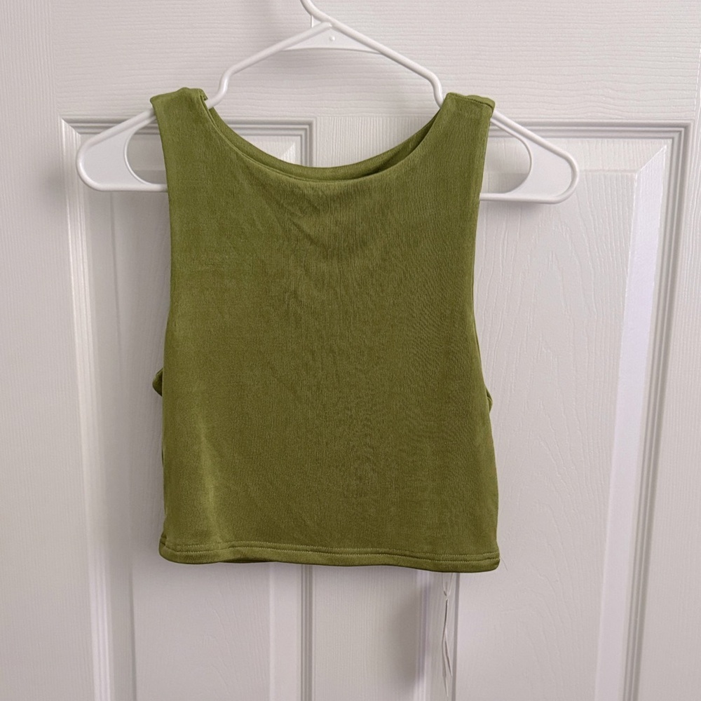 Commense Greenfields crop tank top